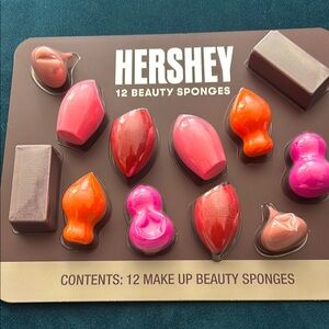 NEW Hershey 12 beauty sponges